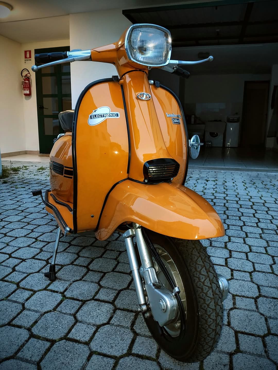 Vintage 1965 Lambretta TV 175 Electronic